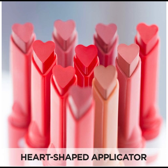 🎀 Host Pick 🎀 Tictoc Satin Lipstick Shade Scarlet Dress - Picture 3 of 8